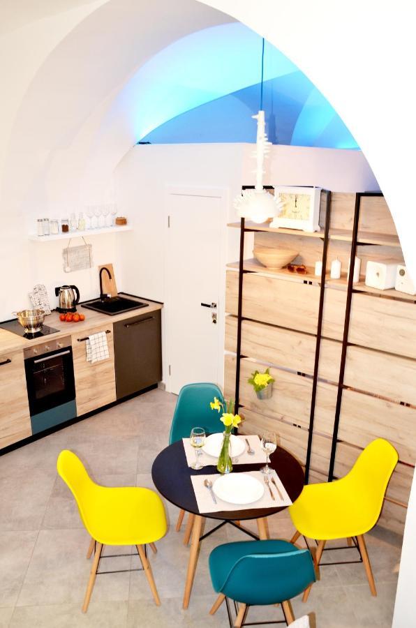 Studio Apartment Surf By The Sea Опатия Экстерьер фото